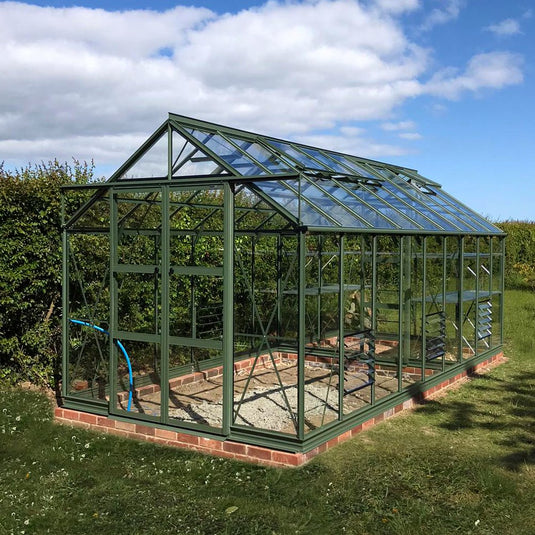 8x18 Premium Greenhouse Tuscan live with Partition