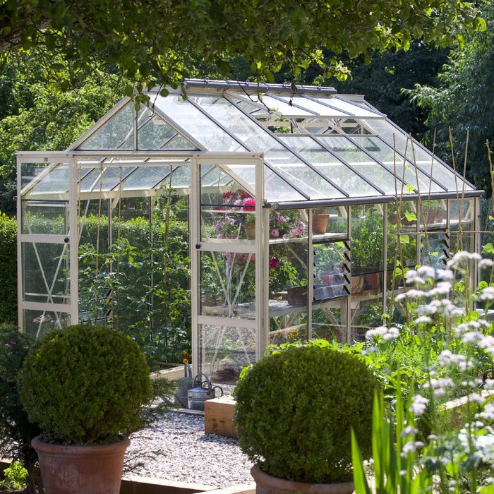 Rhino Premium 8x12 in sunny garden