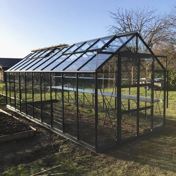 8x20 in midnight slate on a soil base